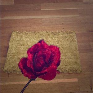 Cute yellow strapless top